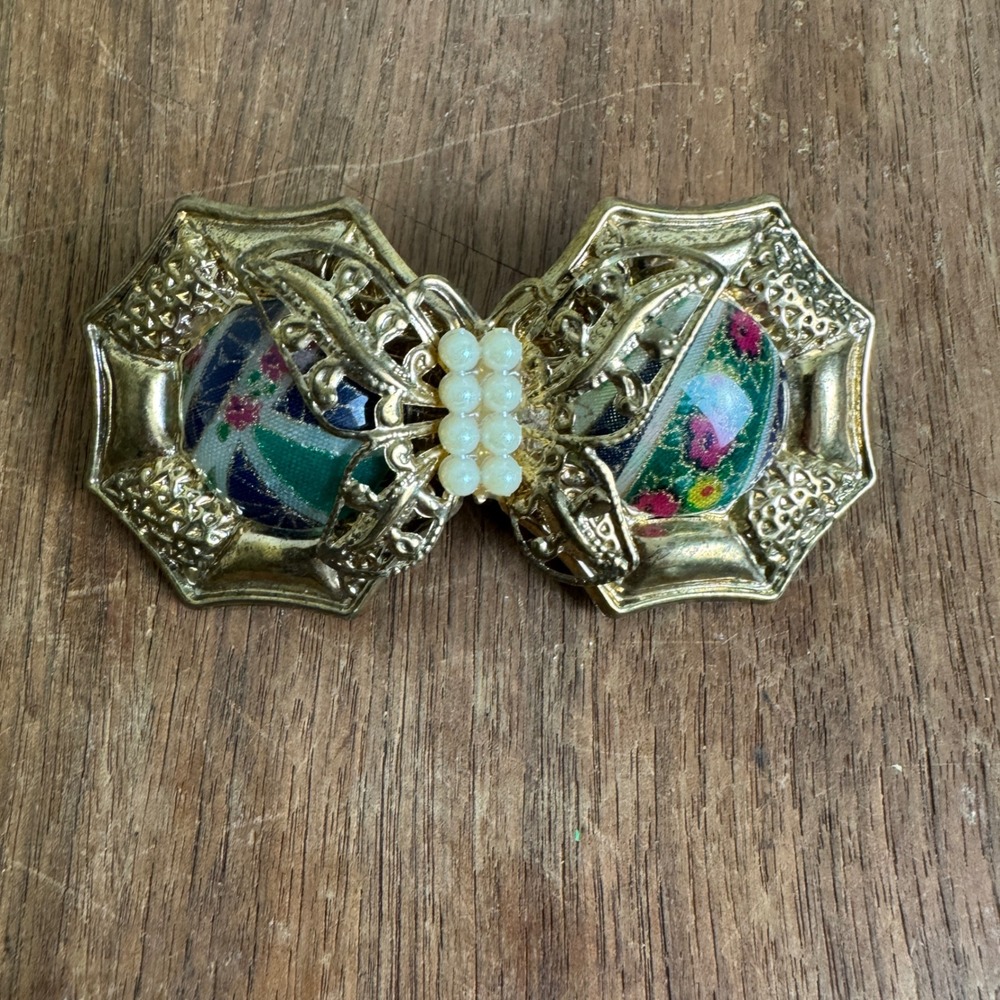 Vintage‎ Gold Tone Filigree Butterfly Pearl Accent Floral Detail Hair Clip